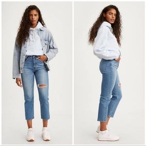 Levi's Wedgie Crop Straight Leg Jeans Distressed